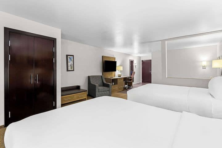 Room 18 of 51